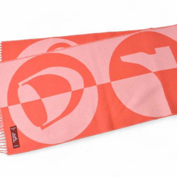 HERMES Authentic Pink Scarf - Picture 5 of 9